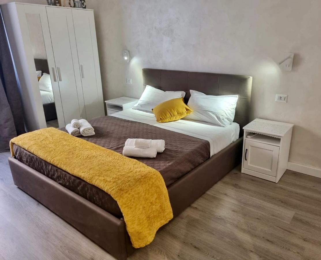 Apartment Close To The Coloseum, 2 Minutes Walk From Metro A Εξωτερικό φωτογραφία