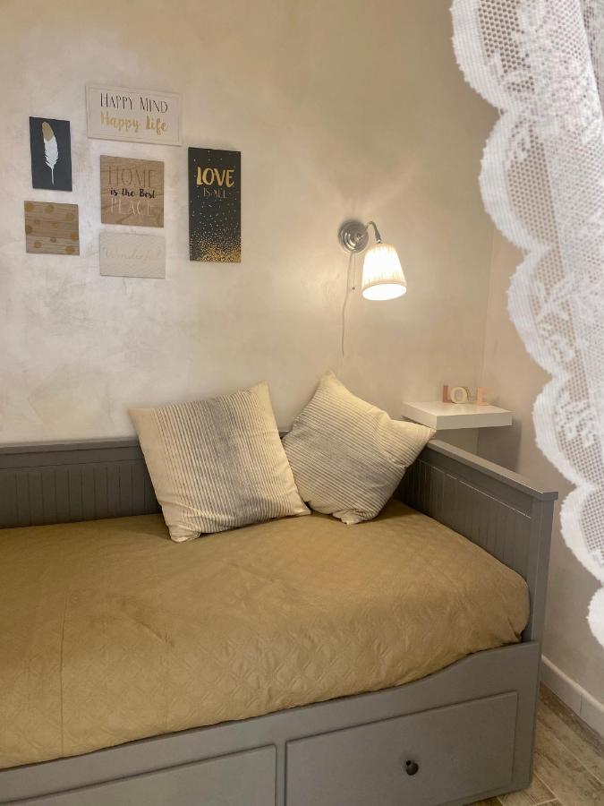 Apartment Close To The Coloseum, 2 Minutes Walk From Metro A Εξωτερικό φωτογραφία