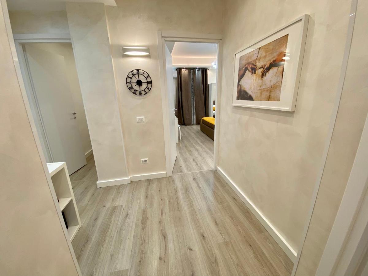 Apartment Close To The Coloseum, 2 Minutes Walk From Metro A Εξωτερικό φωτογραφία