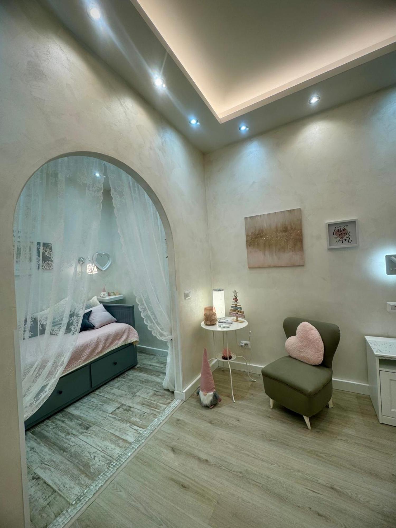 Apartment Close To The Coloseum, 2 Minutes Walk From Metro A Εξωτερικό φωτογραφία